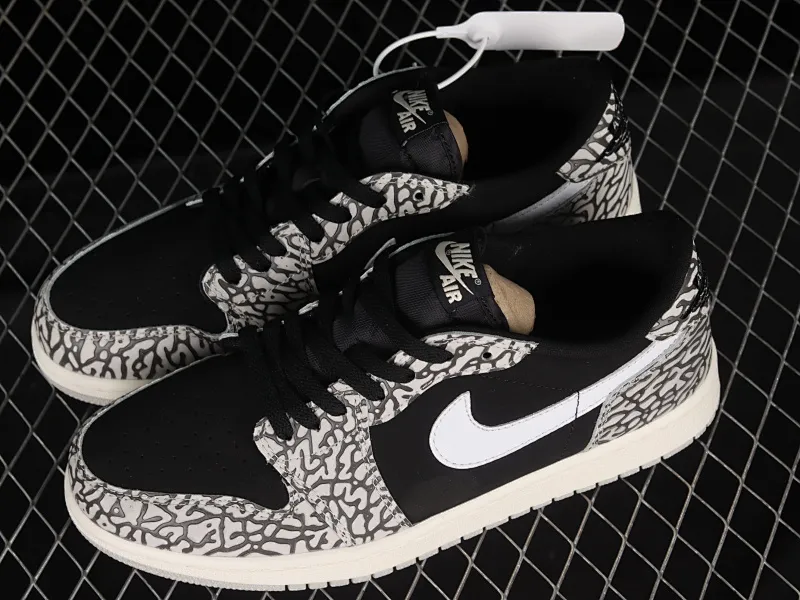 All categories Air Jordan Jordan series basketball shoes Air Jordan 1 Low Z version Air Jordan 1 Low OG "Black Cement" AJ1 Joe 1 black cement low-top cultural casual sneakers CZ0790-001